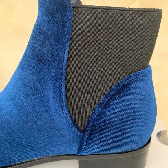 ALDO Nydia Blue Velvet Ankle Boots - Picture 7 of 9